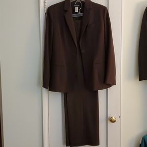 Women's brown suit by Jones NY